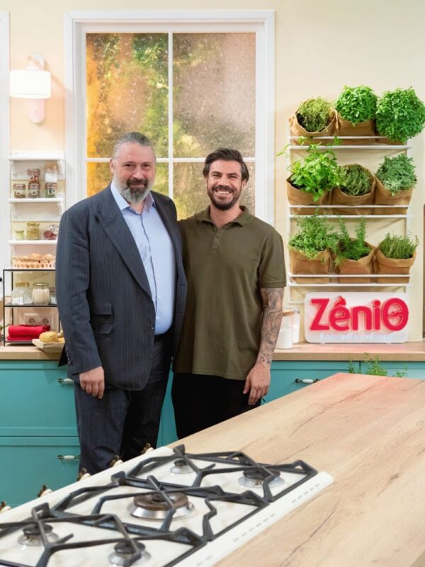 Zenith Akis Petretzikis 0